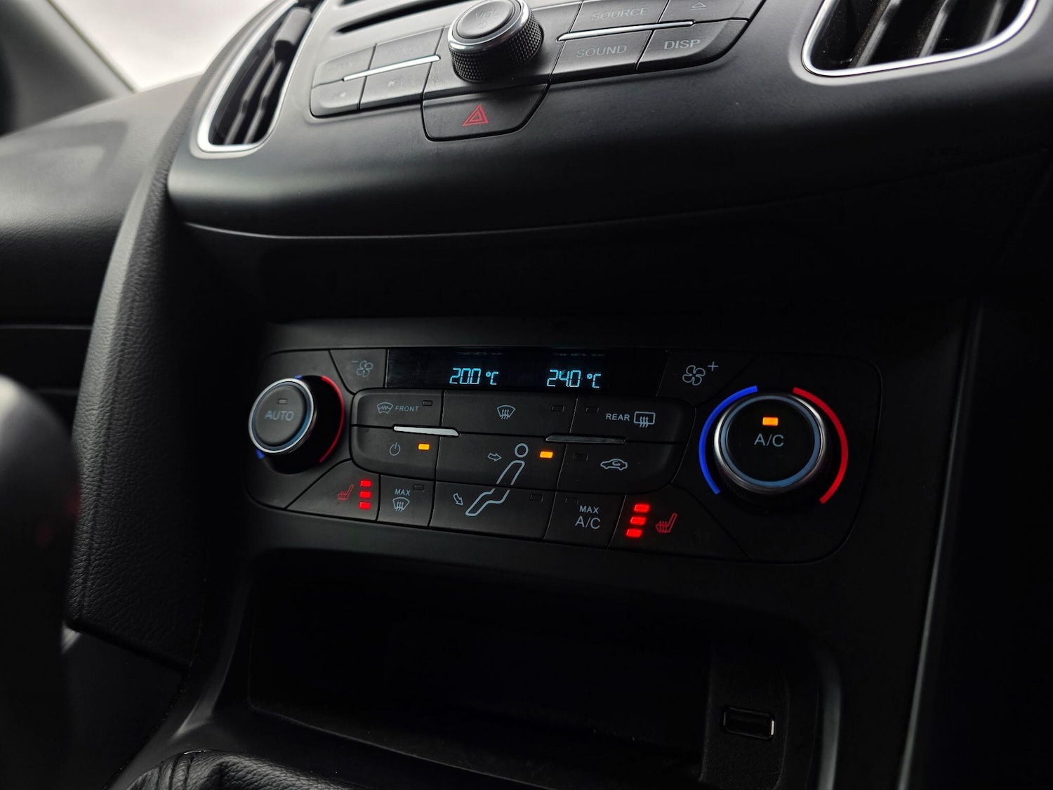 Used Ford Focus 2015 for sale - 77853269: Photo 28