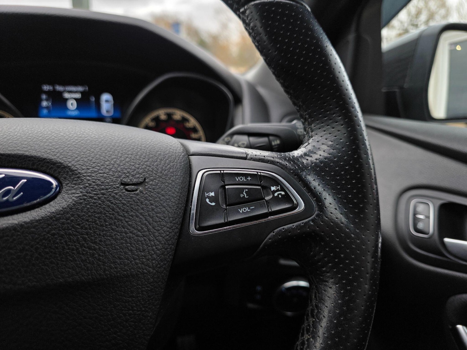 Used Ford Focus 2015 for sale - 77853269: Photo 40