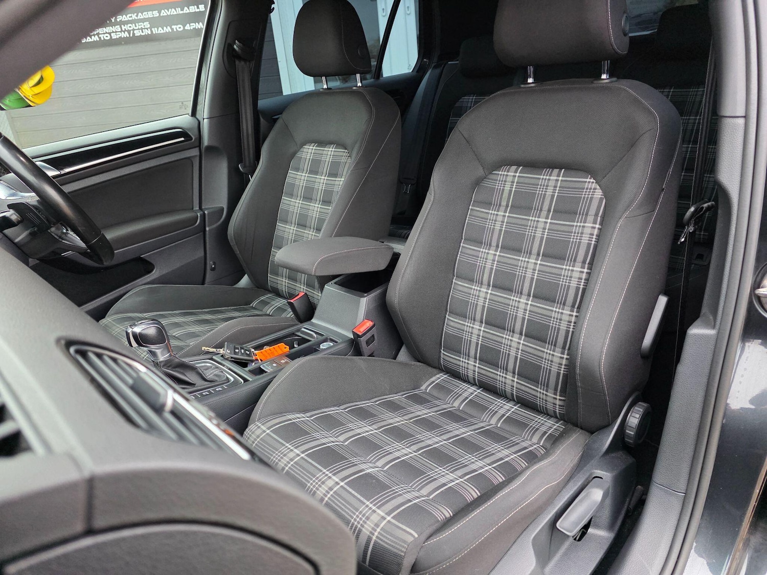 Used Volkswagen Golf 2017 for sale - 77376265: Photo 20