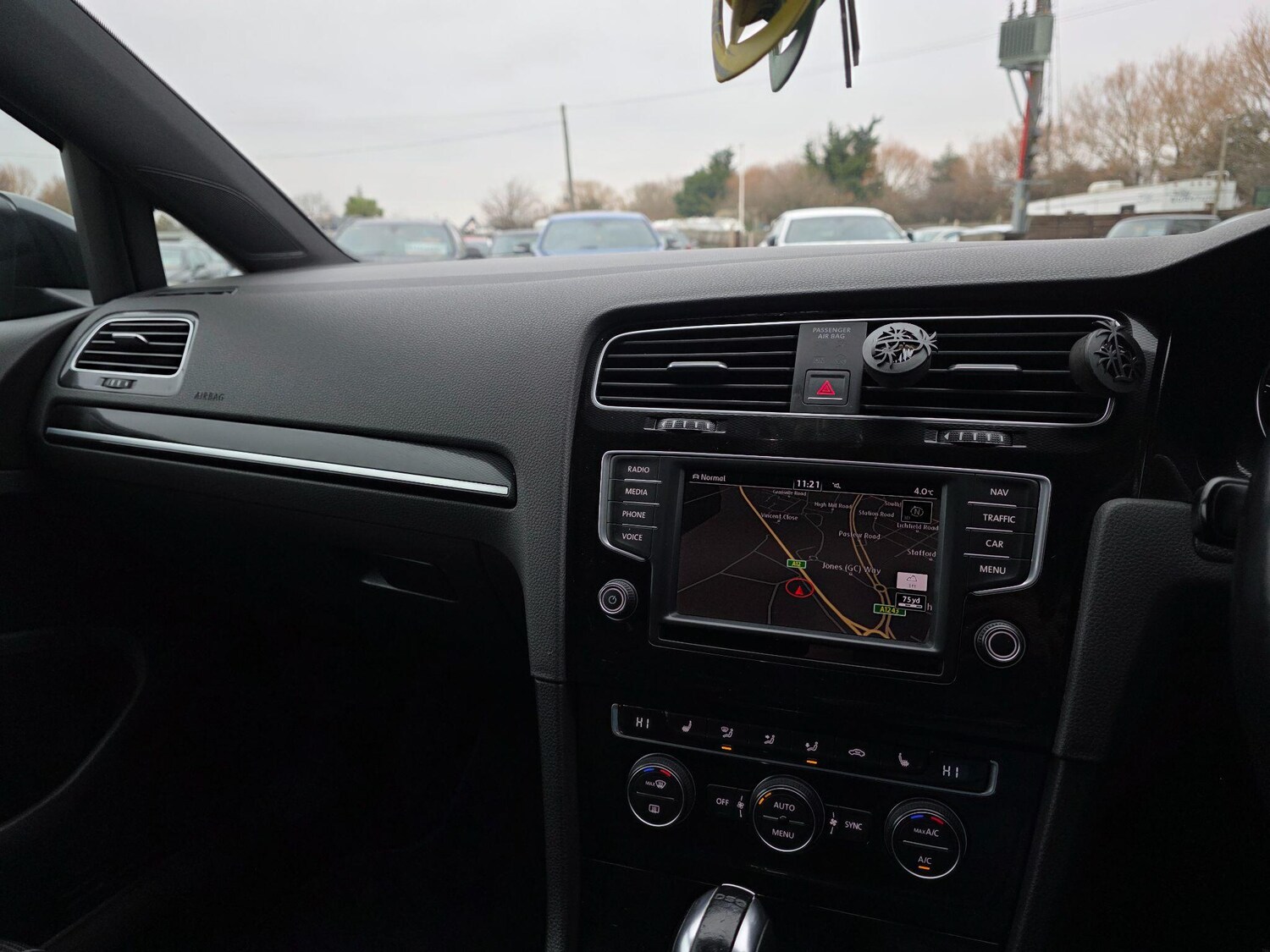 Used Volkswagen Golf 2017 for sale - 77376265: Photo 26