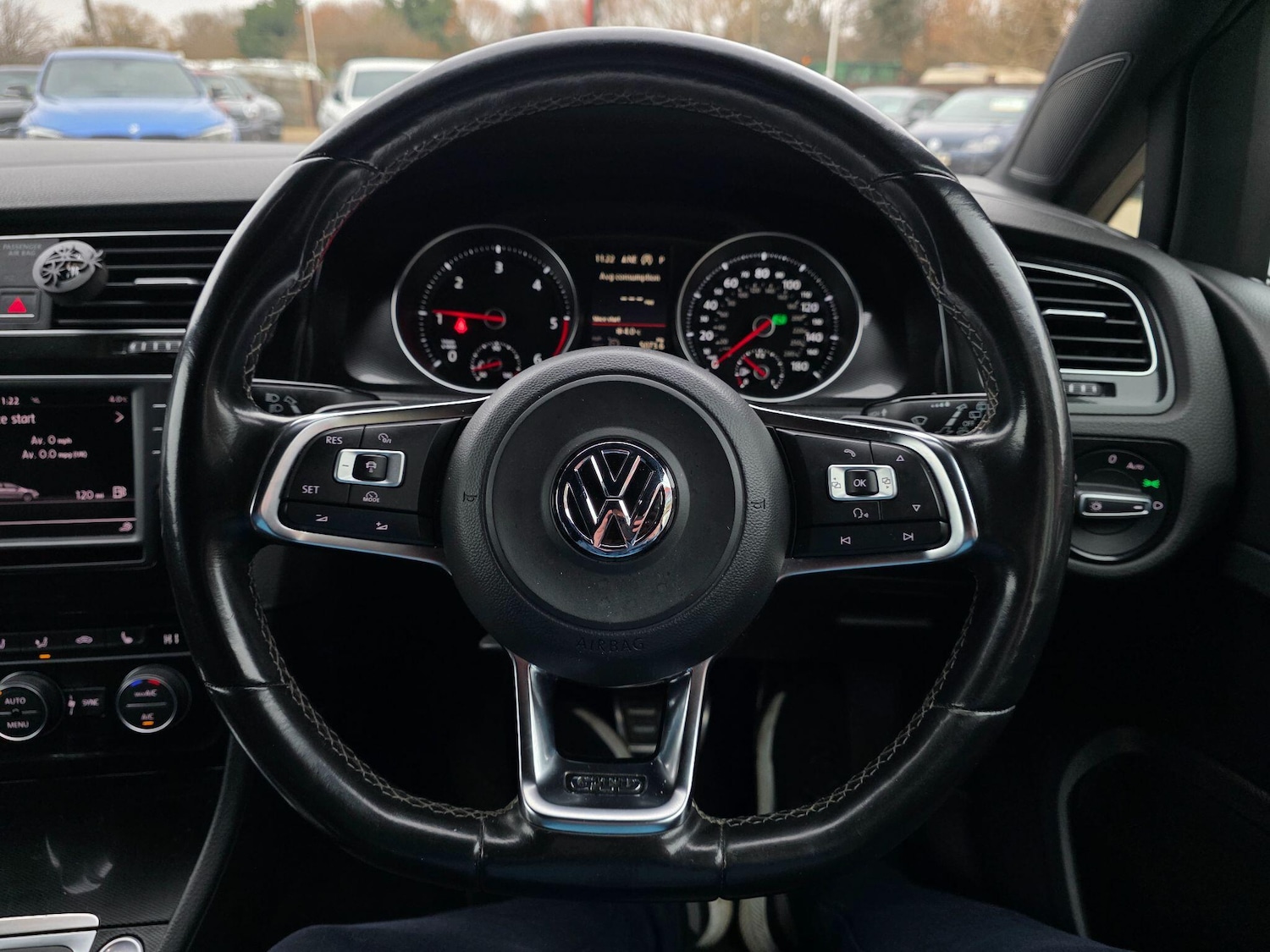 Used Volkswagen Golf 2017 for sale - 77376265: Photo 35