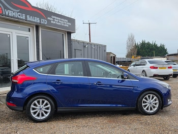 Used Ford Focus 2015 for sale - 77537281: Photo