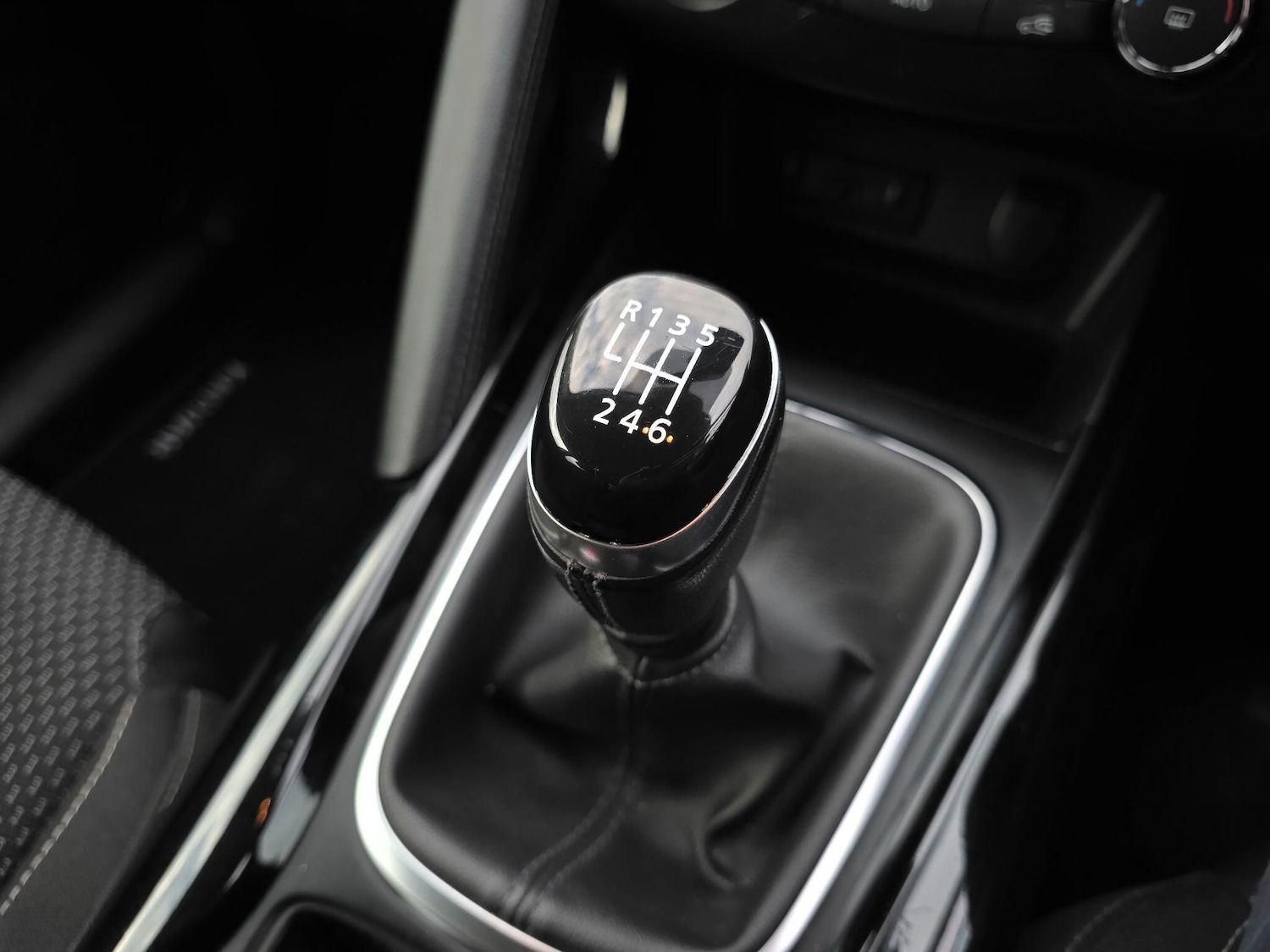 Used Renault Kadjar for sale - 78136441: Photo 25