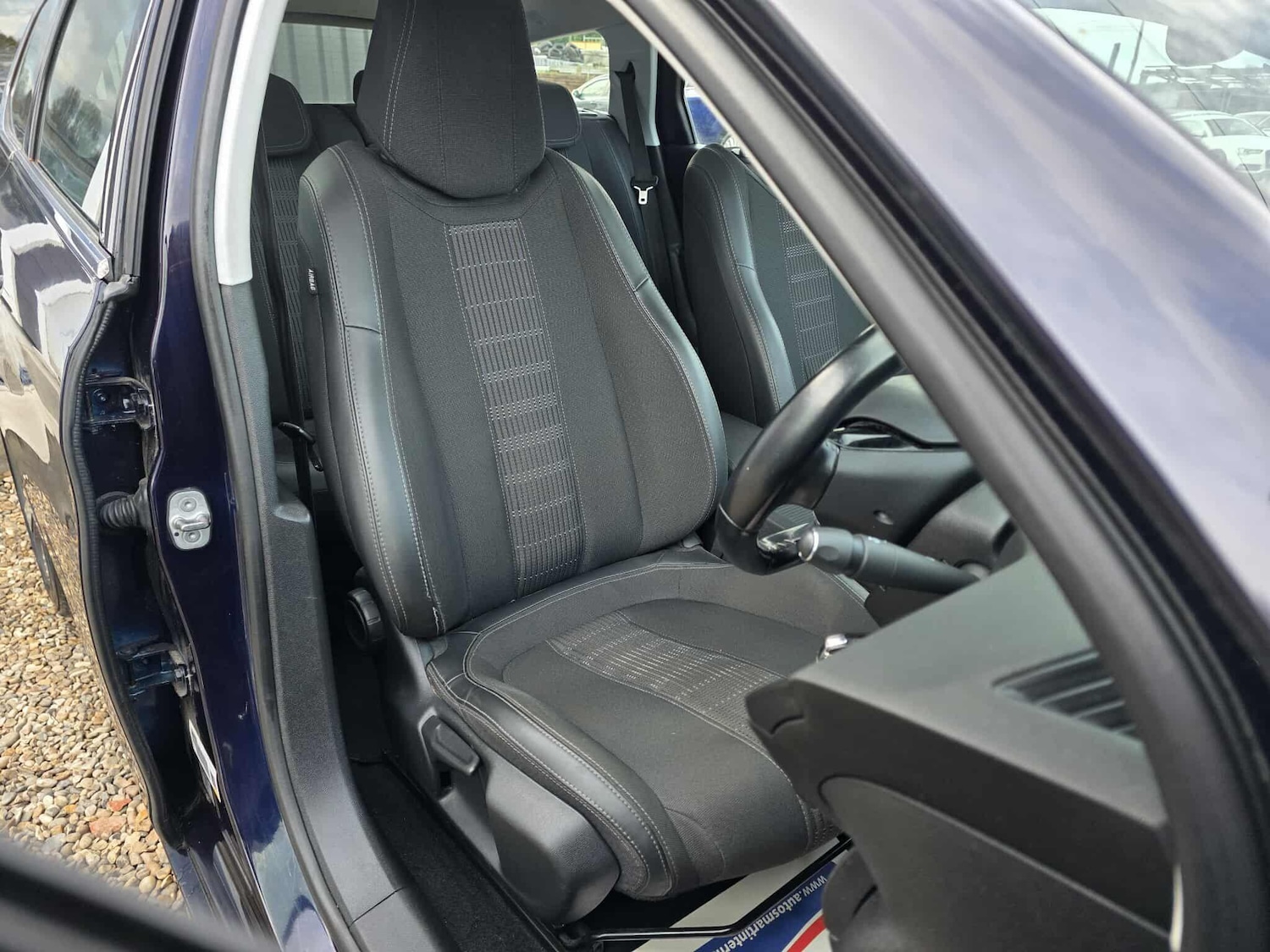 Used Peugeot 308 2019 for sale - 76632845: Photo 12