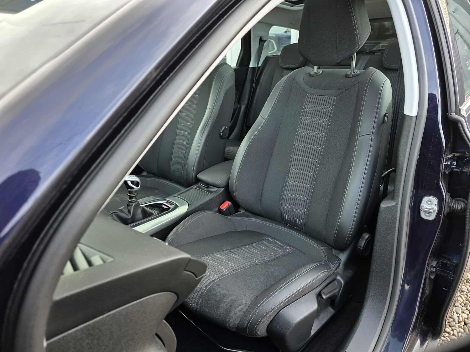 Used Peugeot 308 2019 for sale - 76632845: Photo 15