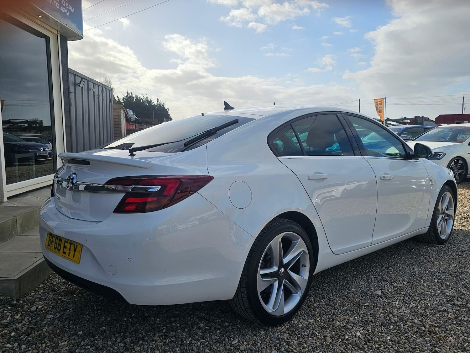 Used Vauxhall Insignia 2016 for sale - 76599424: Photo 4