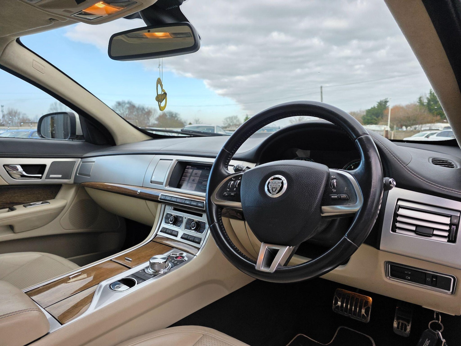 Used Jaguar XF 2012 for sale - 77267303: Photo 14