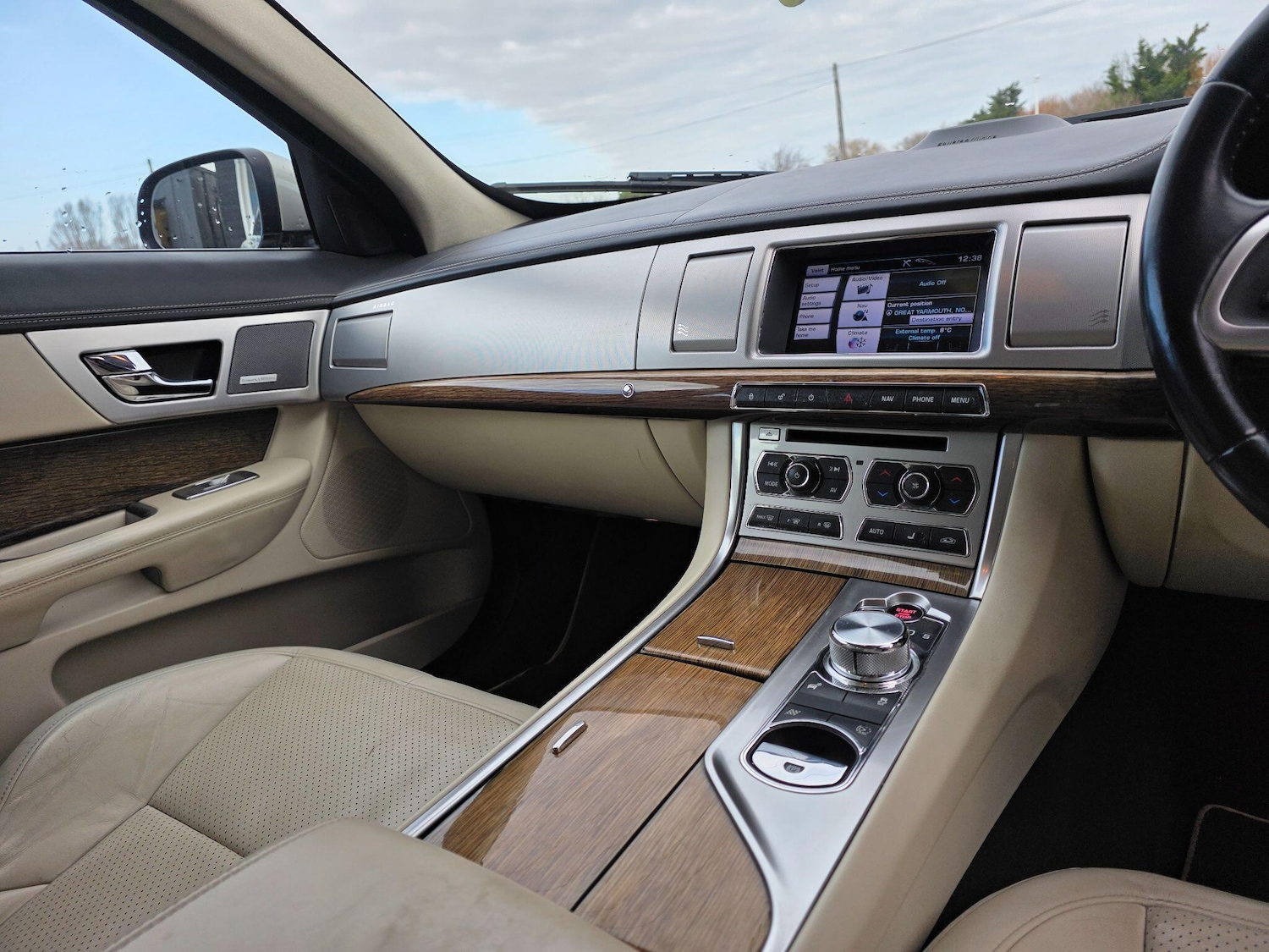 Used Jaguar XF 2012 for sale - 77267303: Photo 22