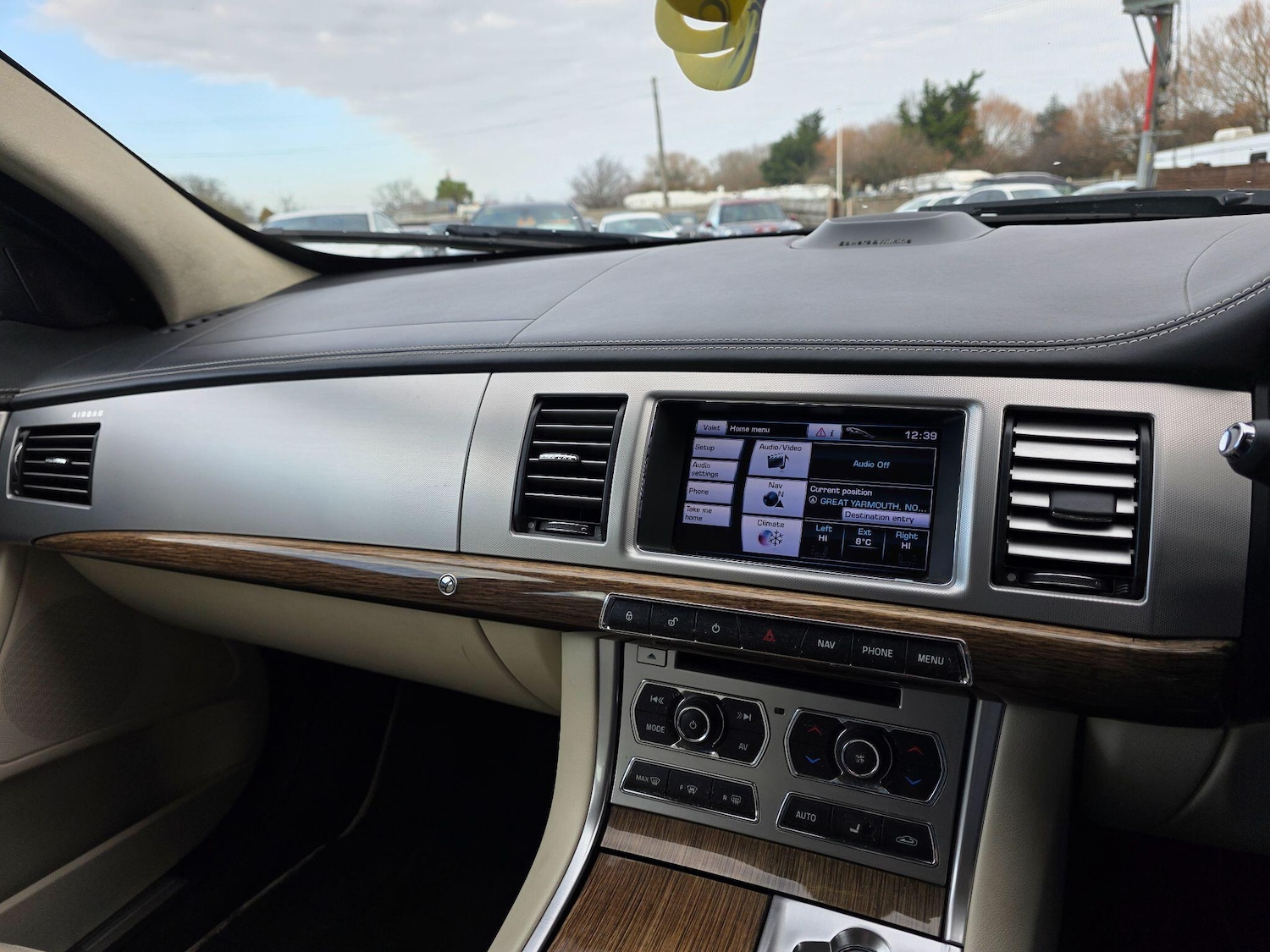 Used Jaguar XF 2012 for sale - 77267303: Photo 25