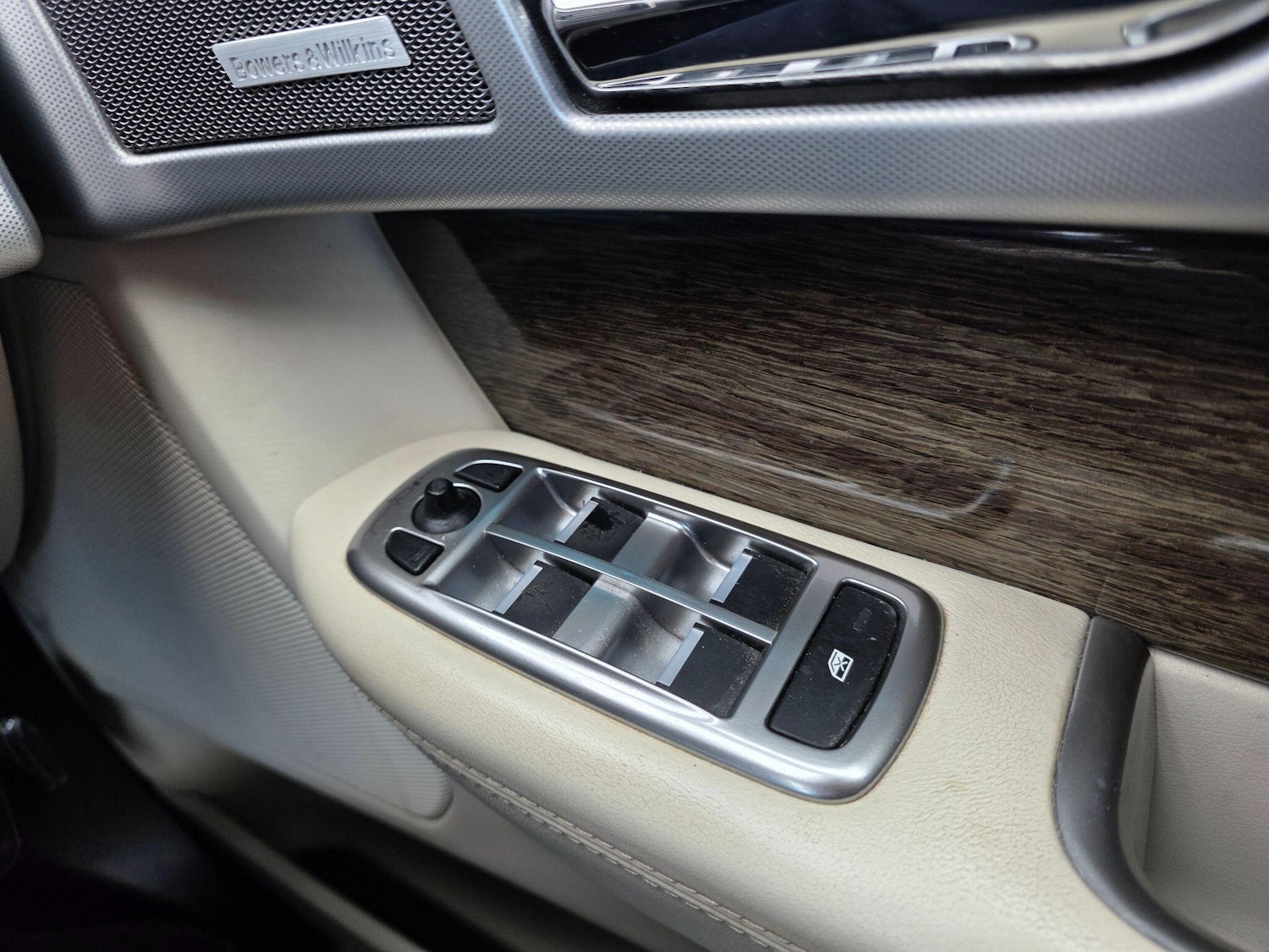 Used Jaguar XF 2012 for sale - 77267303: Photo 31