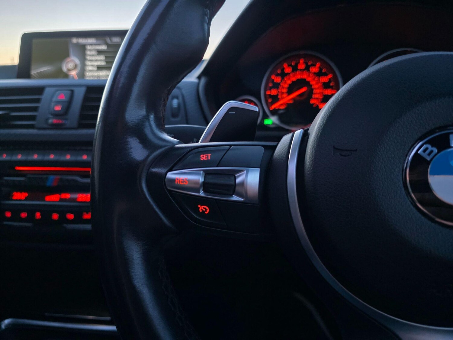 Used BMW 3 Series 2014 for sale - 77839094: Photo 40