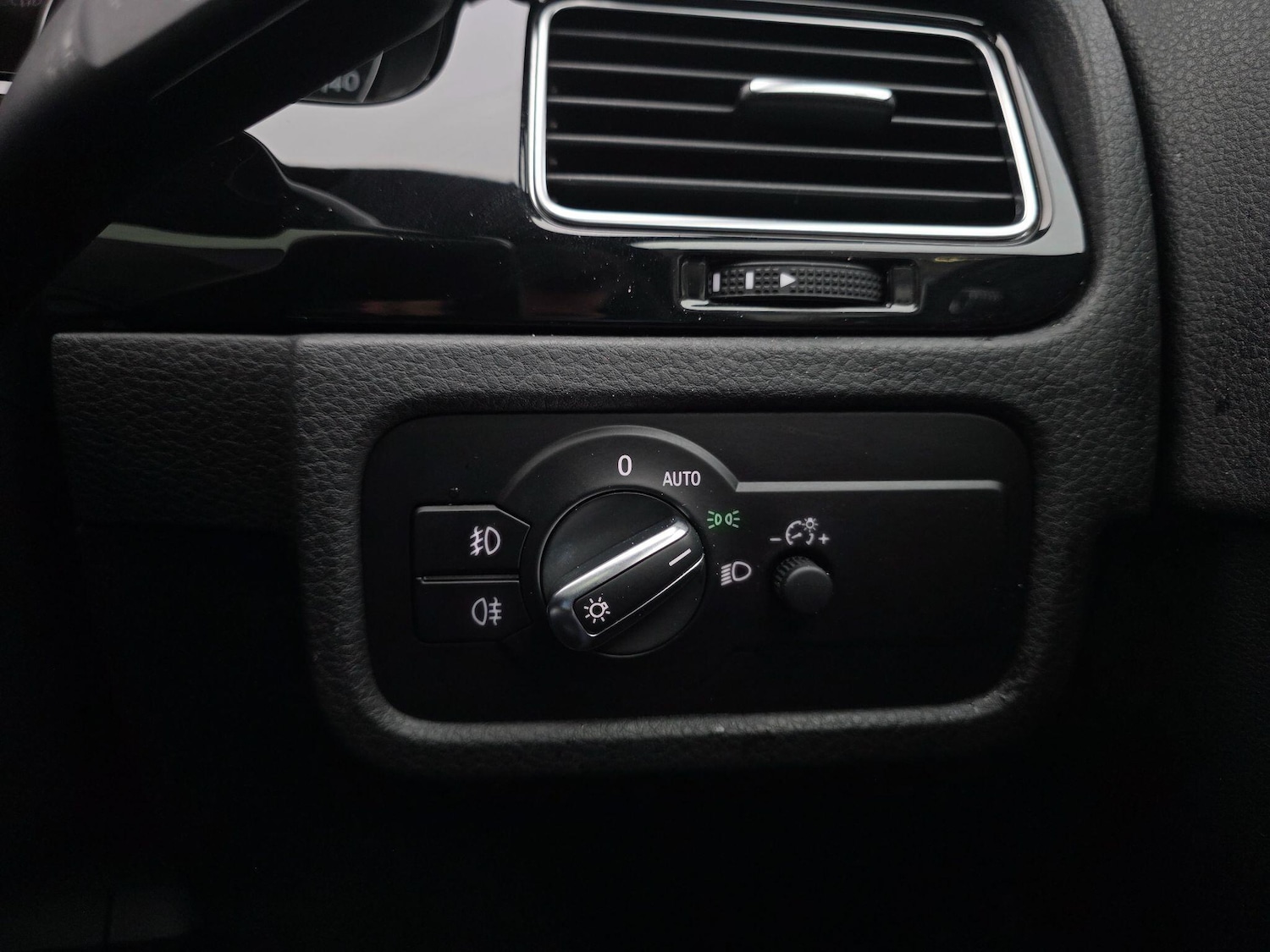 Used Volkswagen Touareg for sale - 77625923: Photo 36