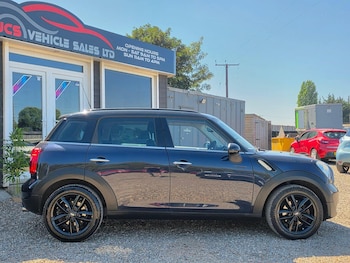 Used MINI Countryman 2016 for sale - 79520254: Photo