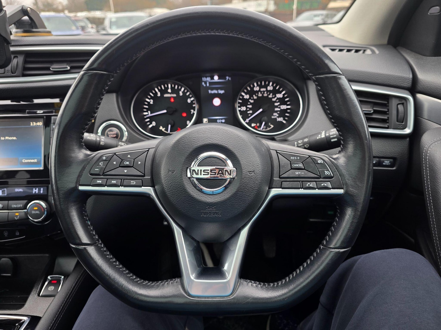 Used Nissan Qashqai 2017 for sale - 77425101: Photo 34