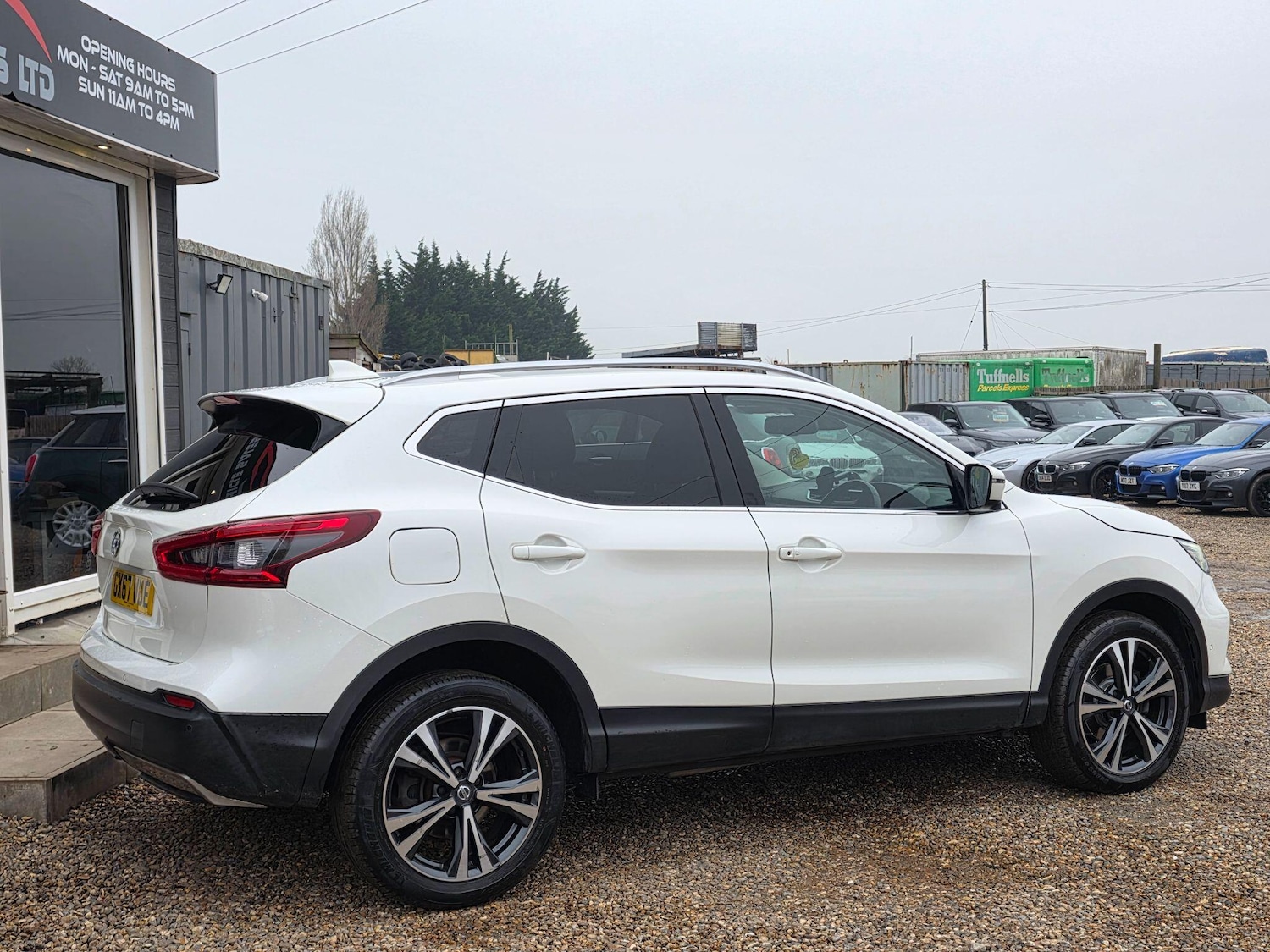 Used Nissan Qashqai 2017 for sale - 77425101: Photo 5