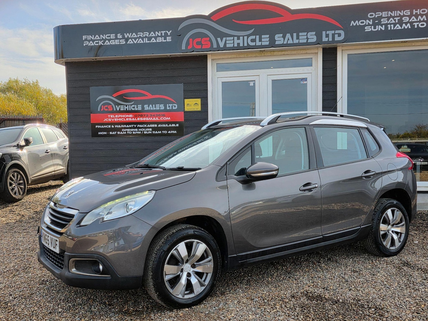 Used Peugeot 2008 2015 for sale - 76898560: Photo 10