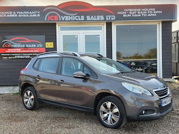 Used Peugeot 2008 2015 for sale - 76898560: Photo