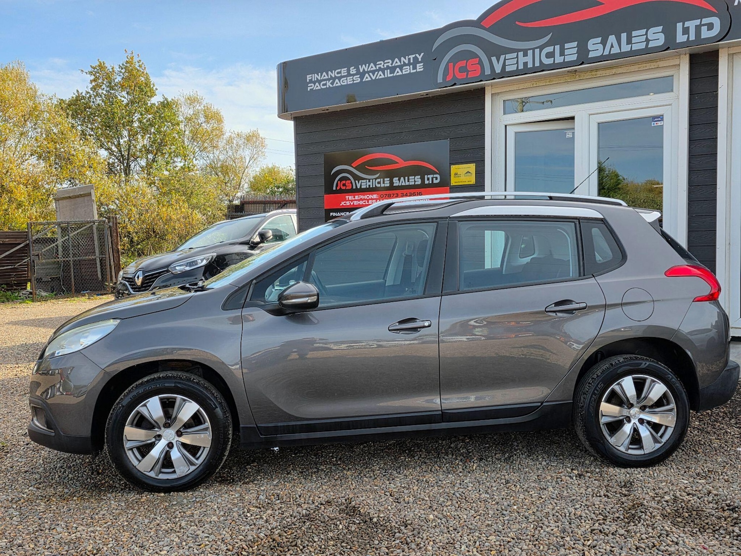 Used Peugeot 2008 2015 for sale - 76898560: Photo 9