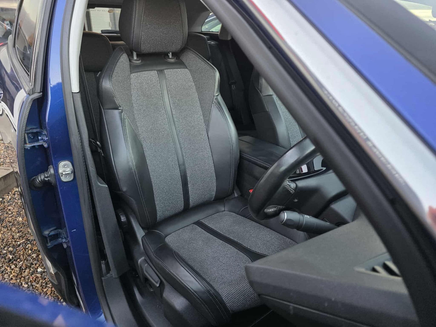 Used Peugeot 3008 2017 for sale - 76688997: Photo 13