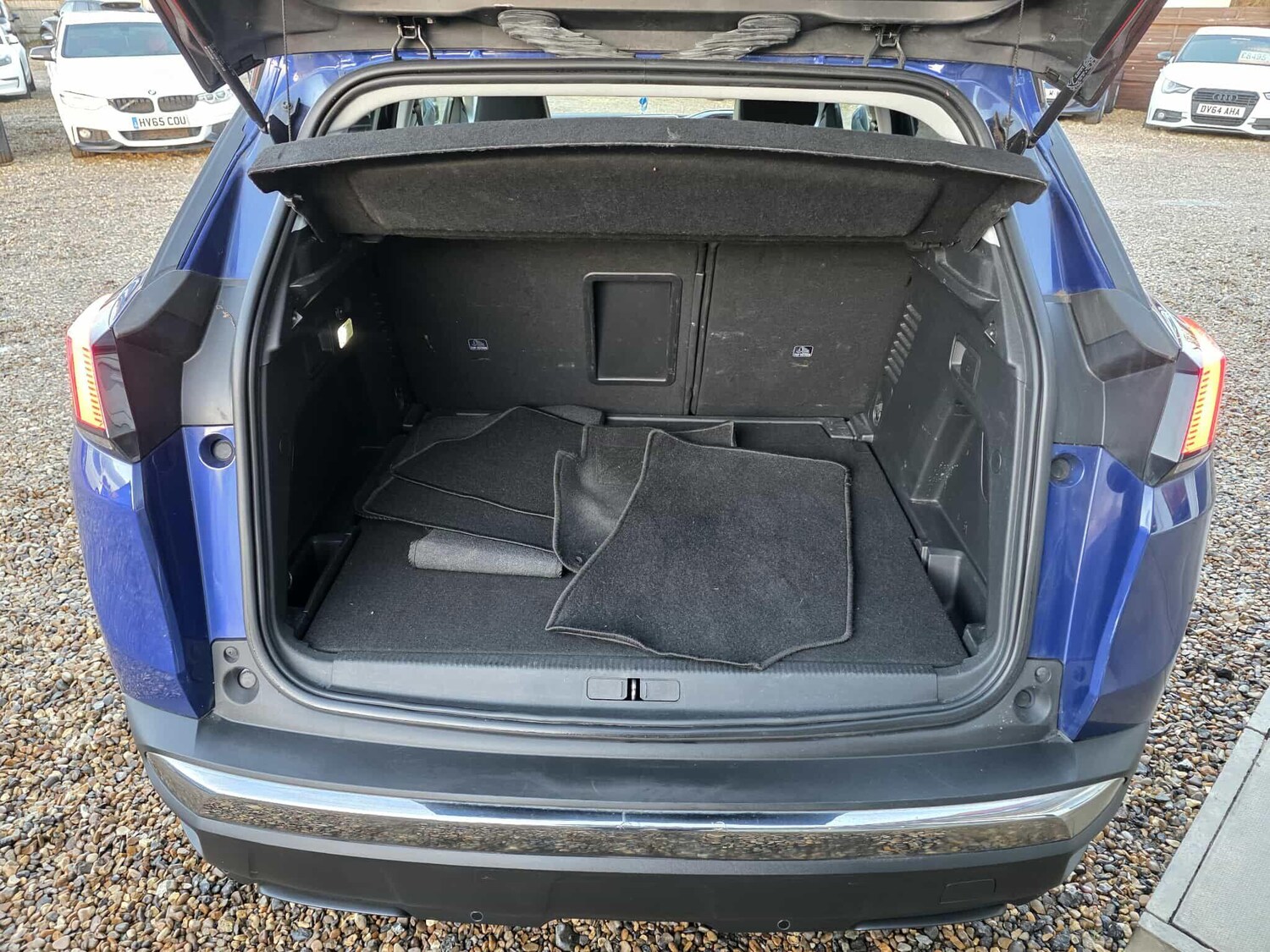 Used Peugeot 3008 2017 for sale - 76688997: Photo 14