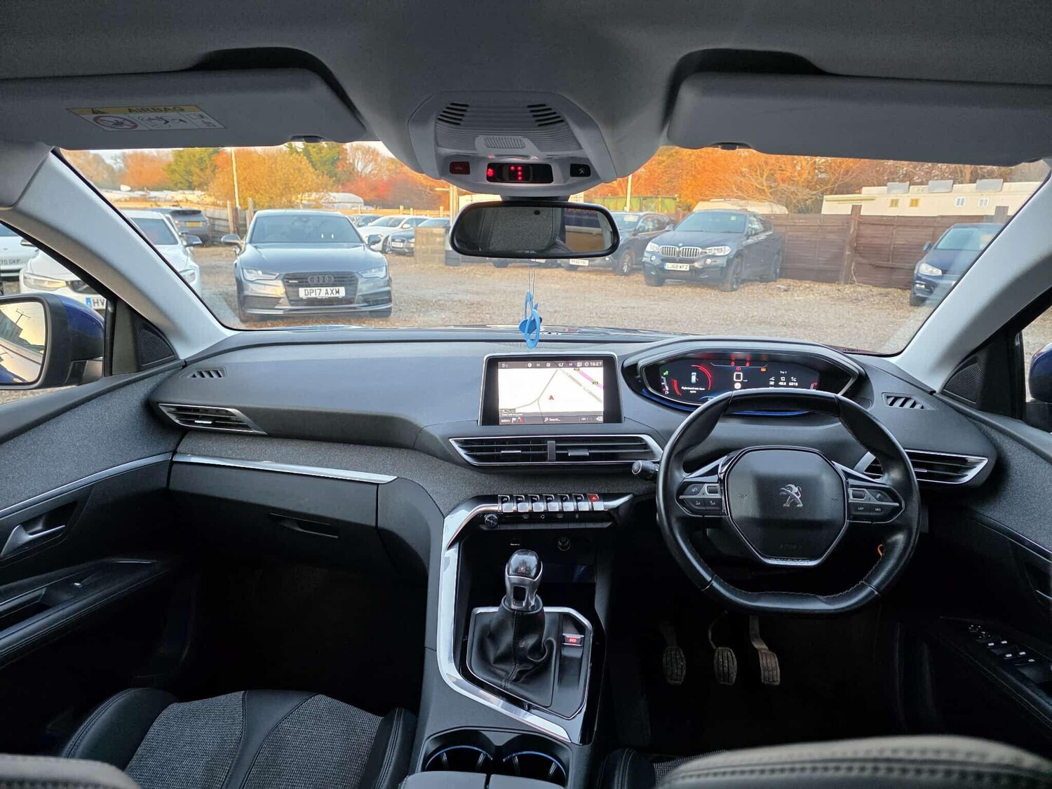 Used Peugeot 3008 2017 for sale - 76688997: Photo 17