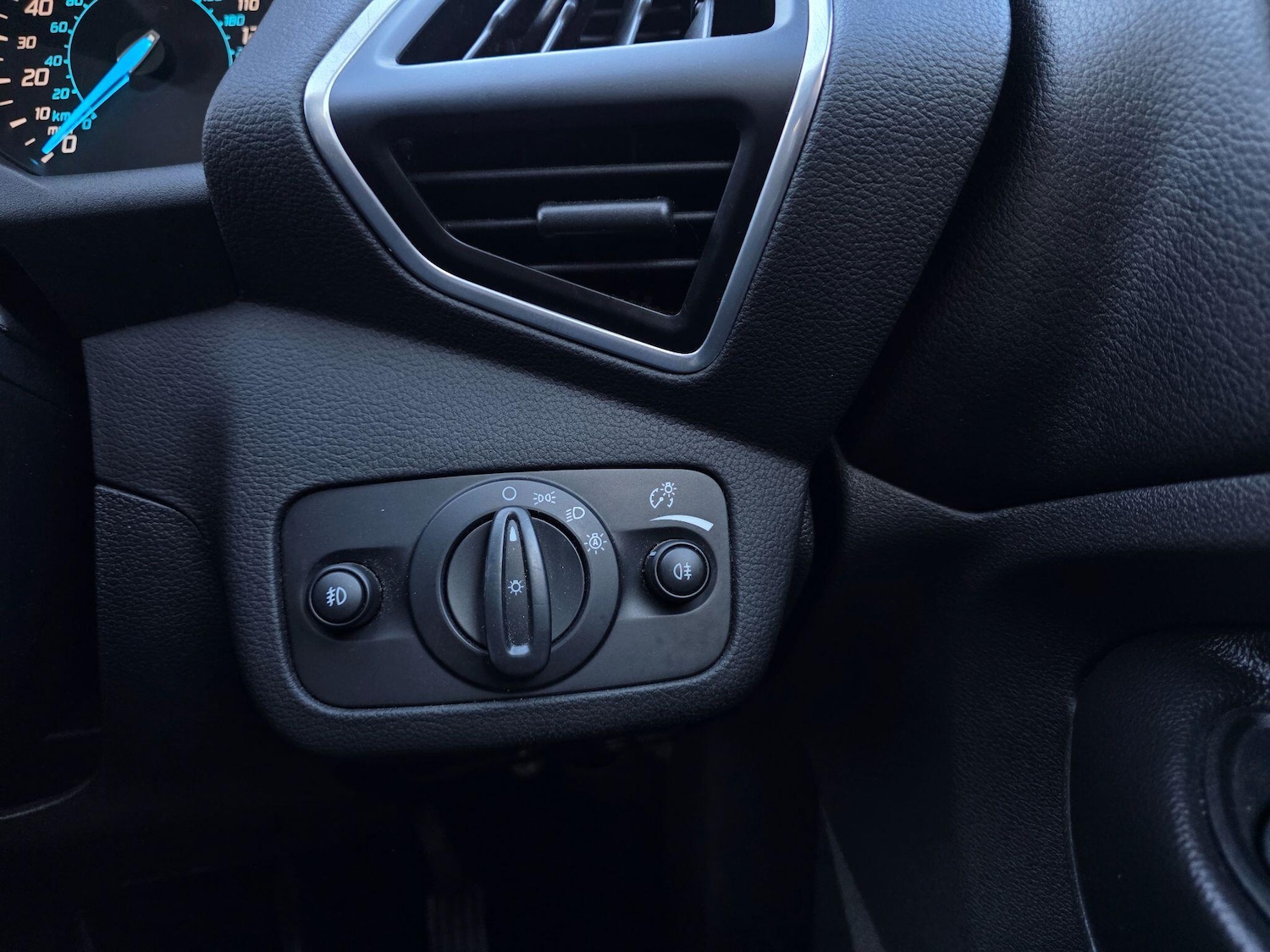 Used Ford Kuga 2014 for sale - 77737874: Photo 36