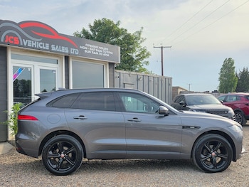 Used Jaguar F-Pace 2018 for sale - 78751647: Photo