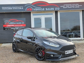 2015 (15) - 1.6 EcoBoost ST-3 3dr