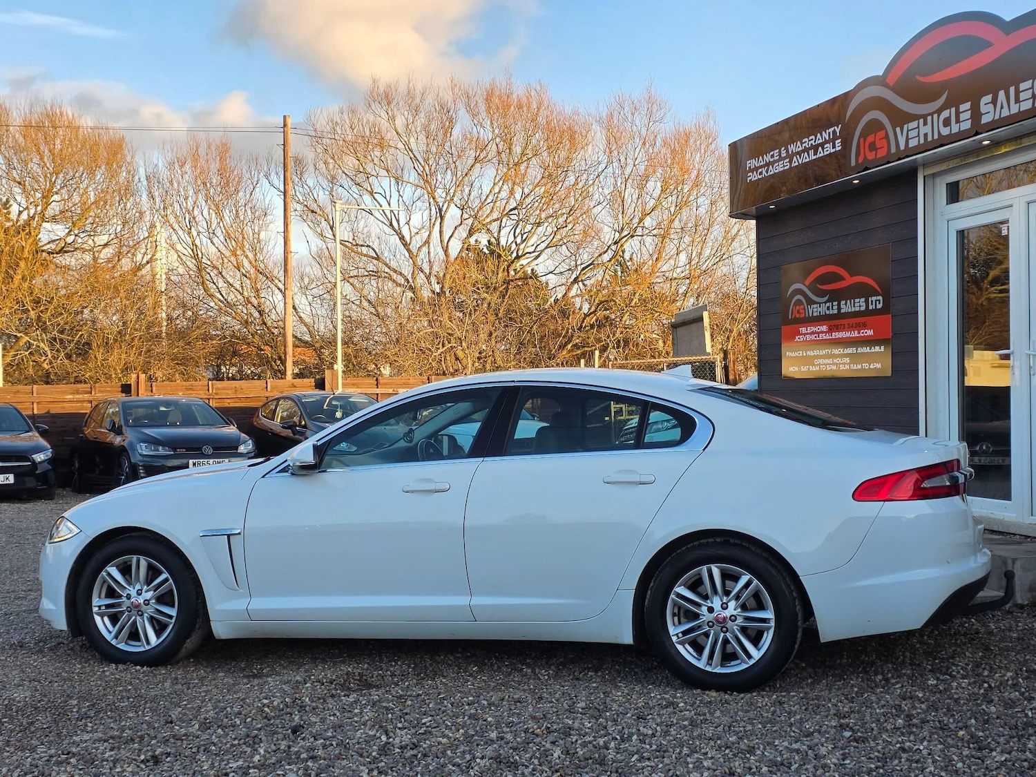 Used Jaguar XF 2013 for sale - 77163424: Photo 8