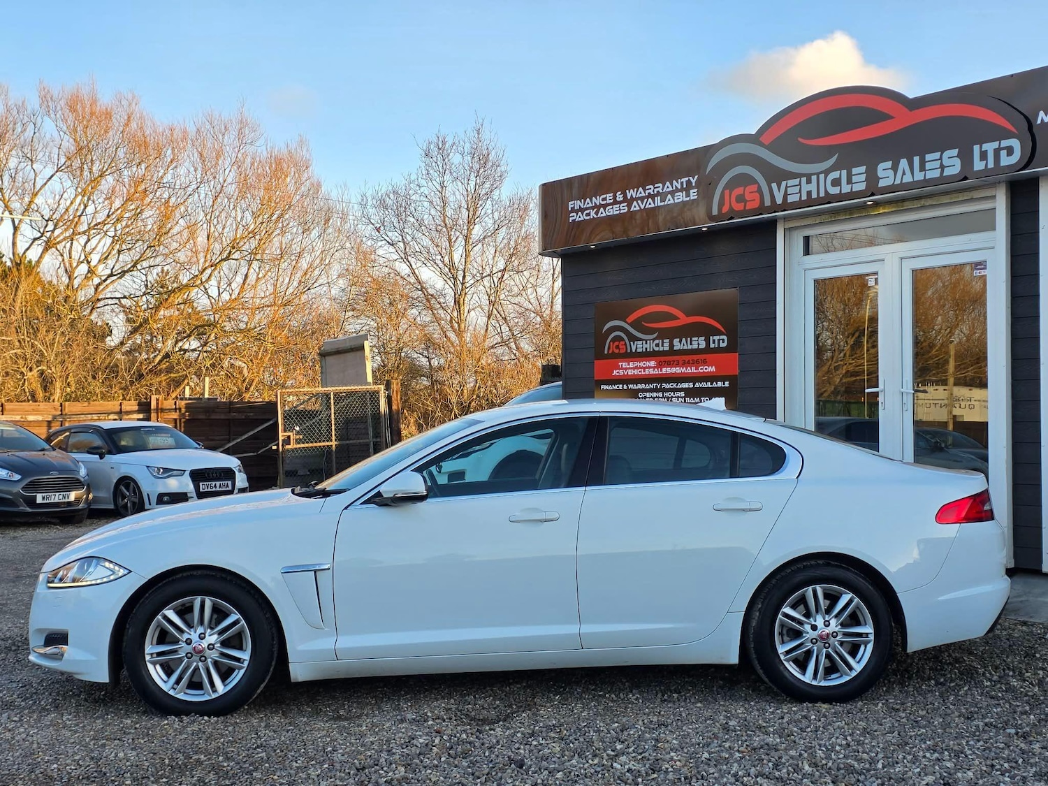 Used Jaguar XF 2013 for sale - 77163424: Photo 9