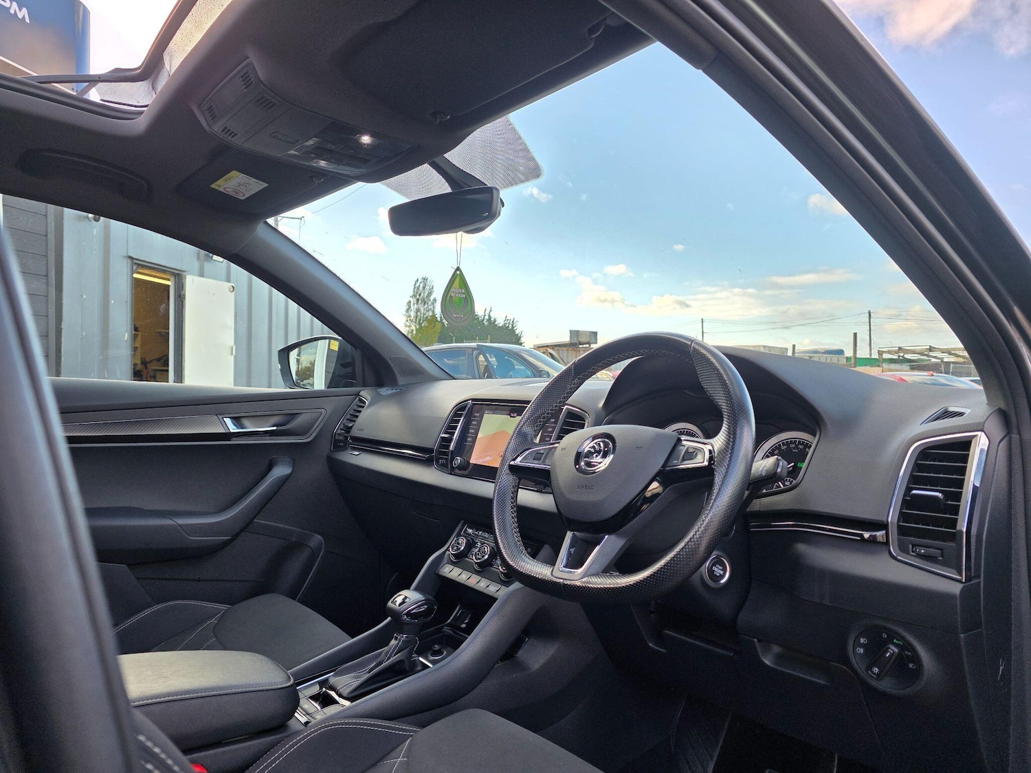 Used Skoda Karoq 2020 for sale - 76599471: Photo 13