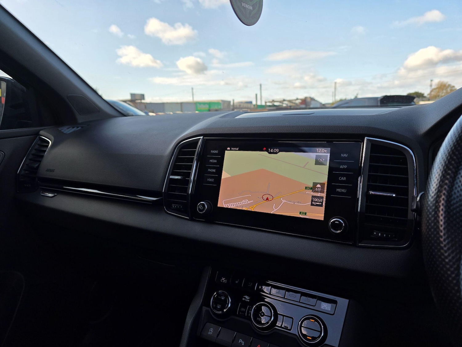 Used Skoda Karoq 2020 for sale - 76599471: Photo 25