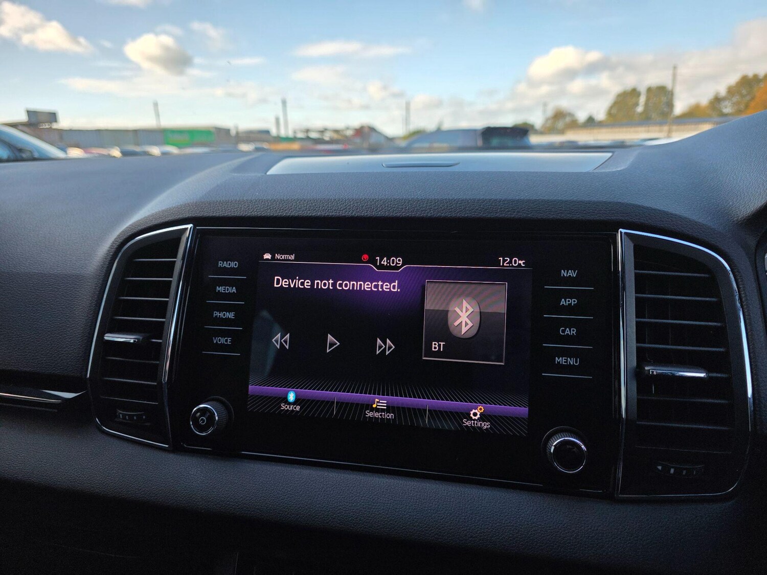 Used Skoda Karoq 2020 for sale - 76599471: Photo 28