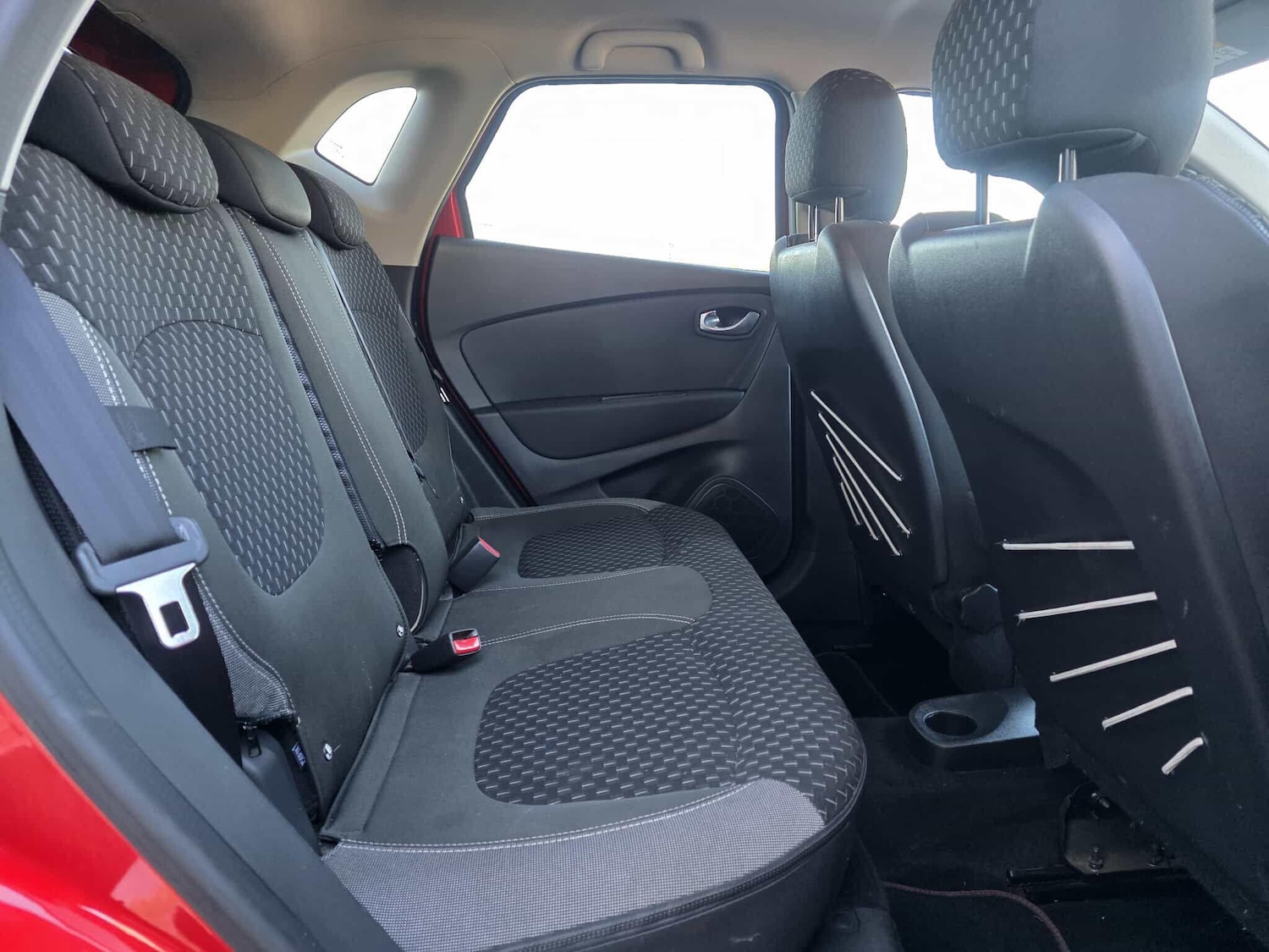 Used Renault Captur 2017 for sale - 76786612: Photo 14