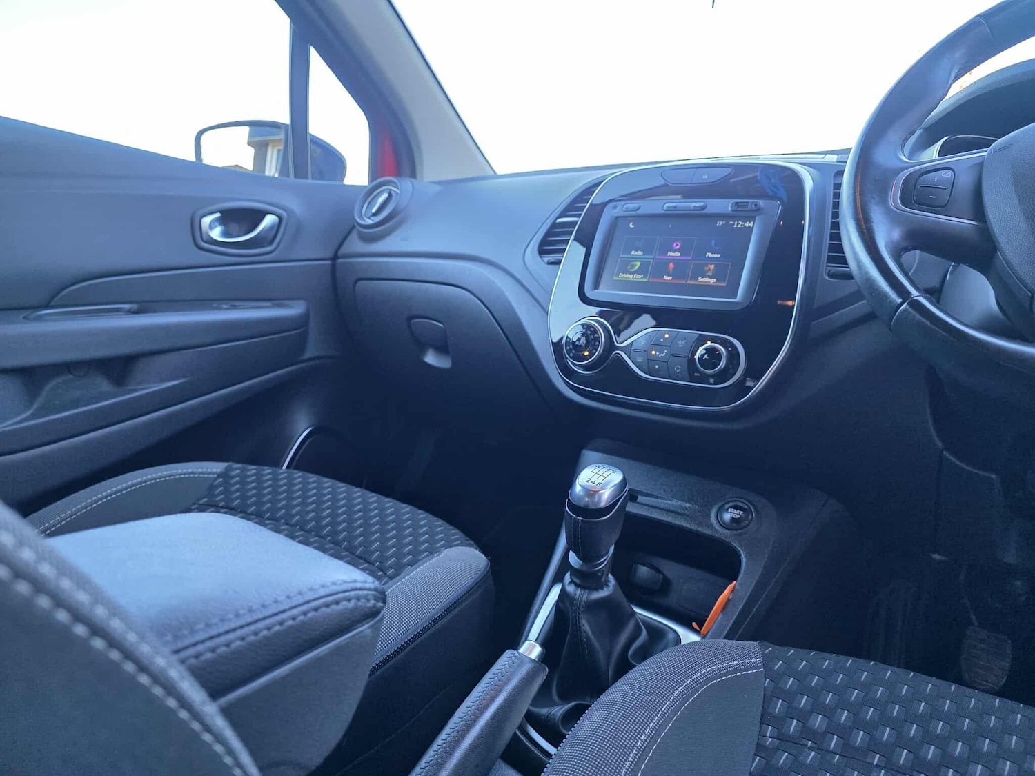 Used Renault Captur 2017 for sale - 76786612: Photo 20