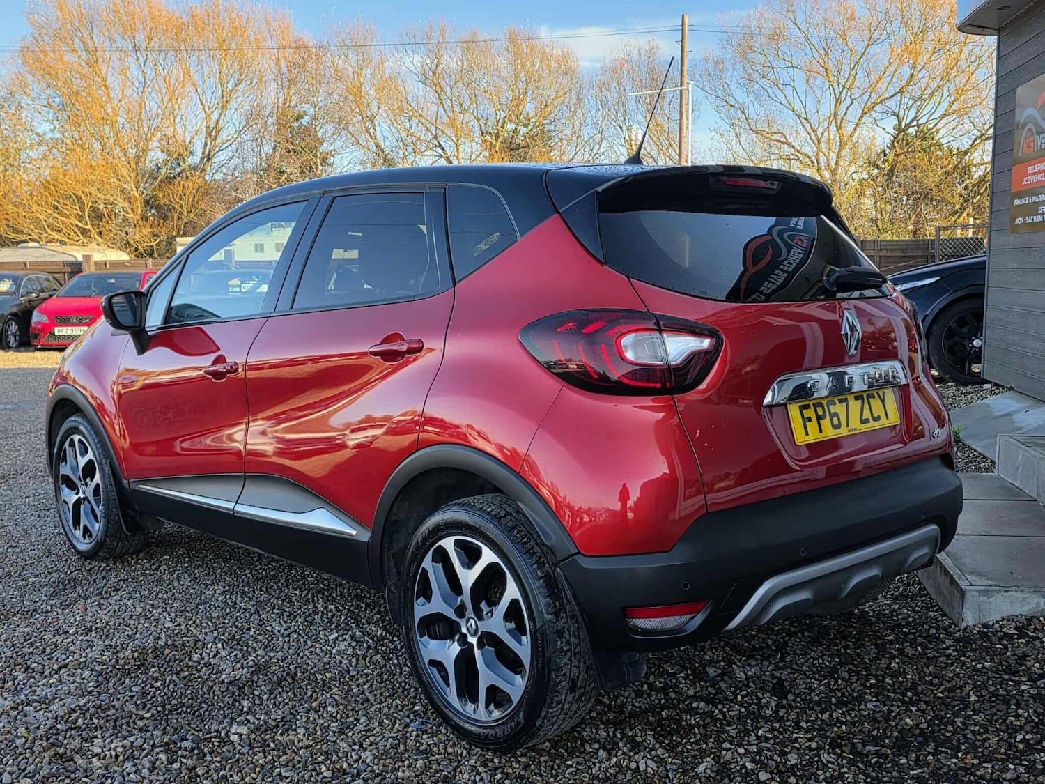 Used Renault Captur 2017 for sale - 76786612: Photo 5