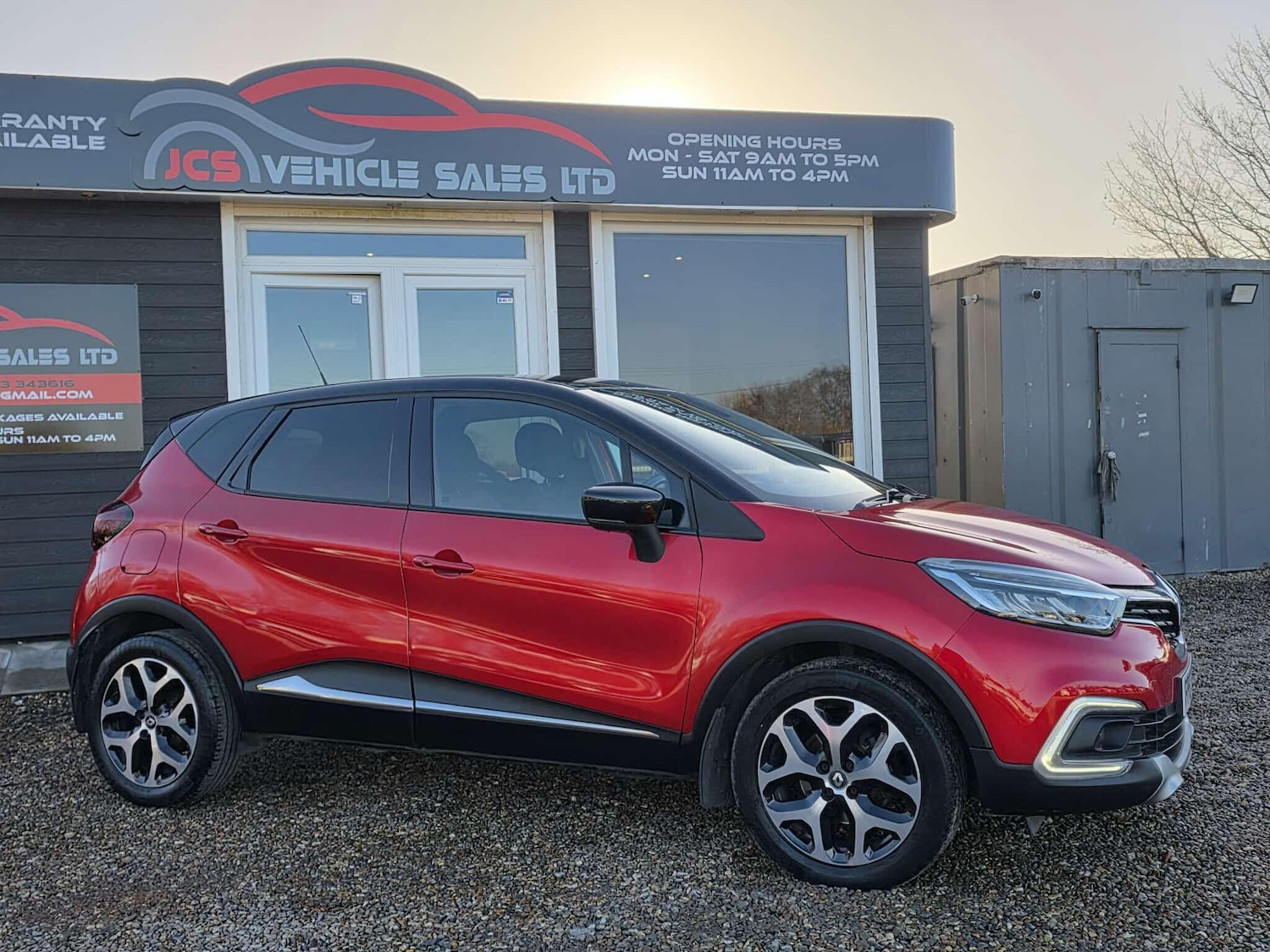 Used Renault Captur 2017 for sale - 76786612: Photo 8