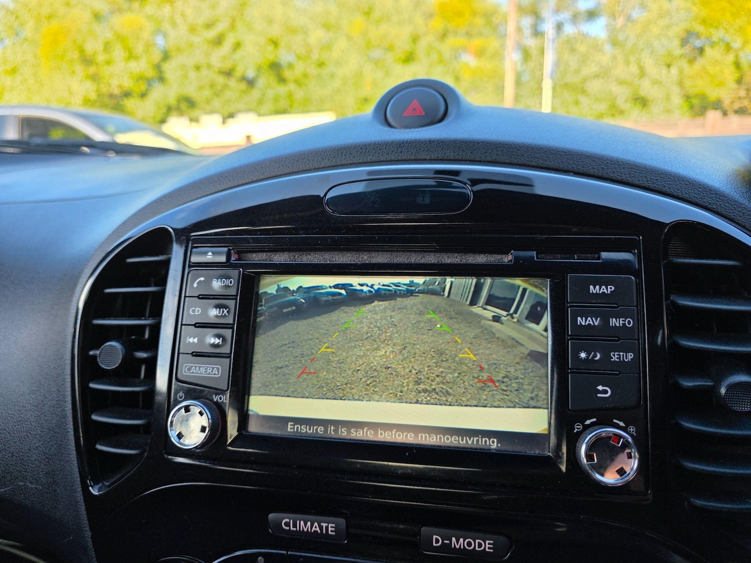 Used Nissan Juke 2015 for sale - 76632906: Photo 28