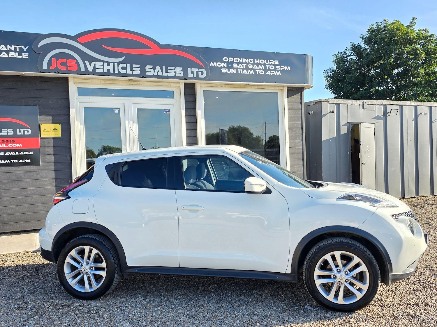 Used Nissan Juke 2015 for sale - 76632906: Photo 3