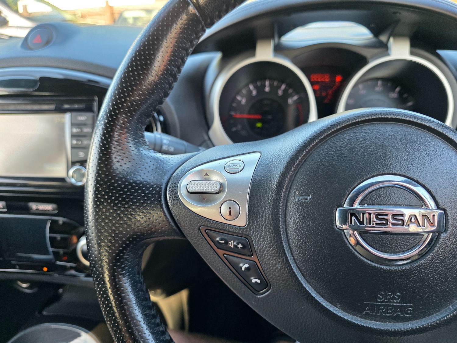 Used Nissan Juke 2015 for sale - 76632906: Photo 32