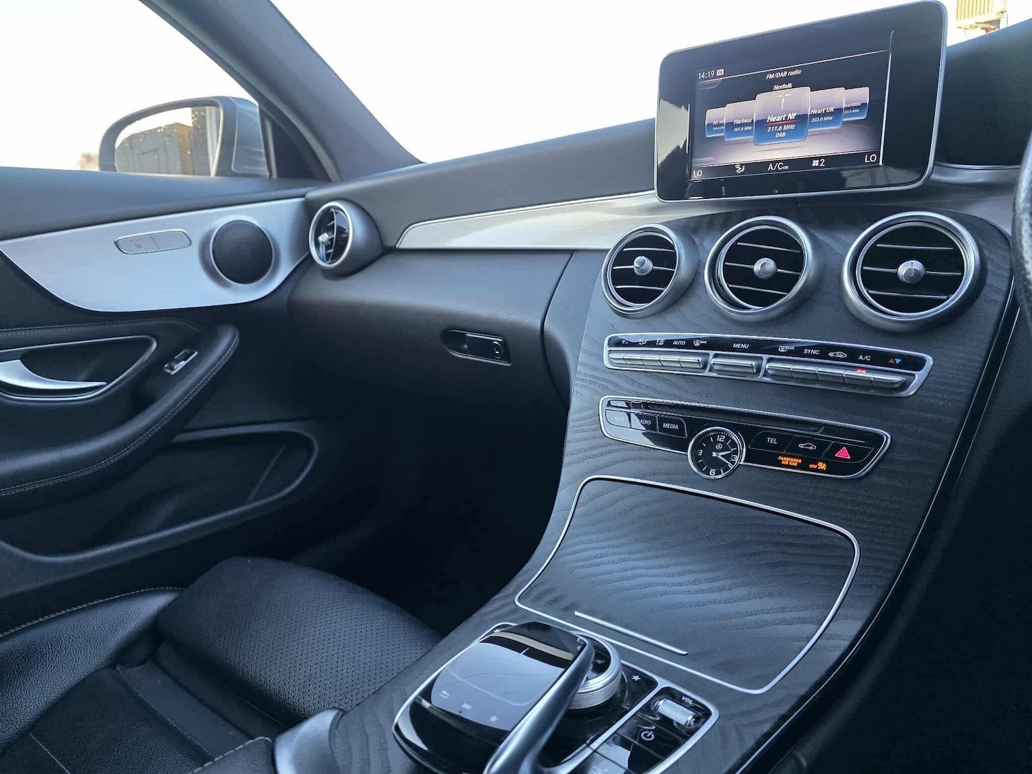 Used Mercedes-Benz C Class 2017 for sale - 77131684: Photo 20