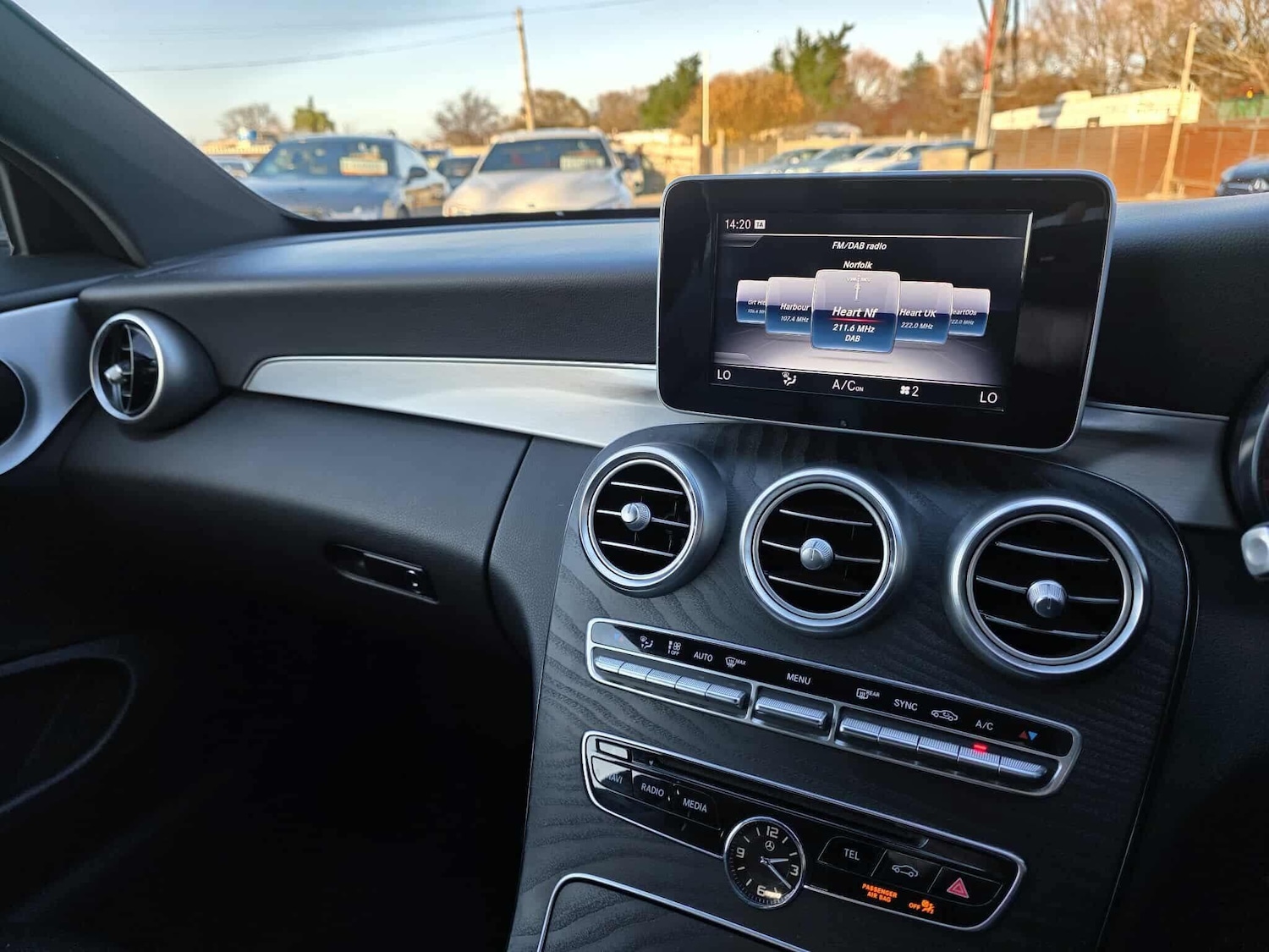 Used Mercedes-Benz C Class 2017 for sale - 77131684: Photo 22