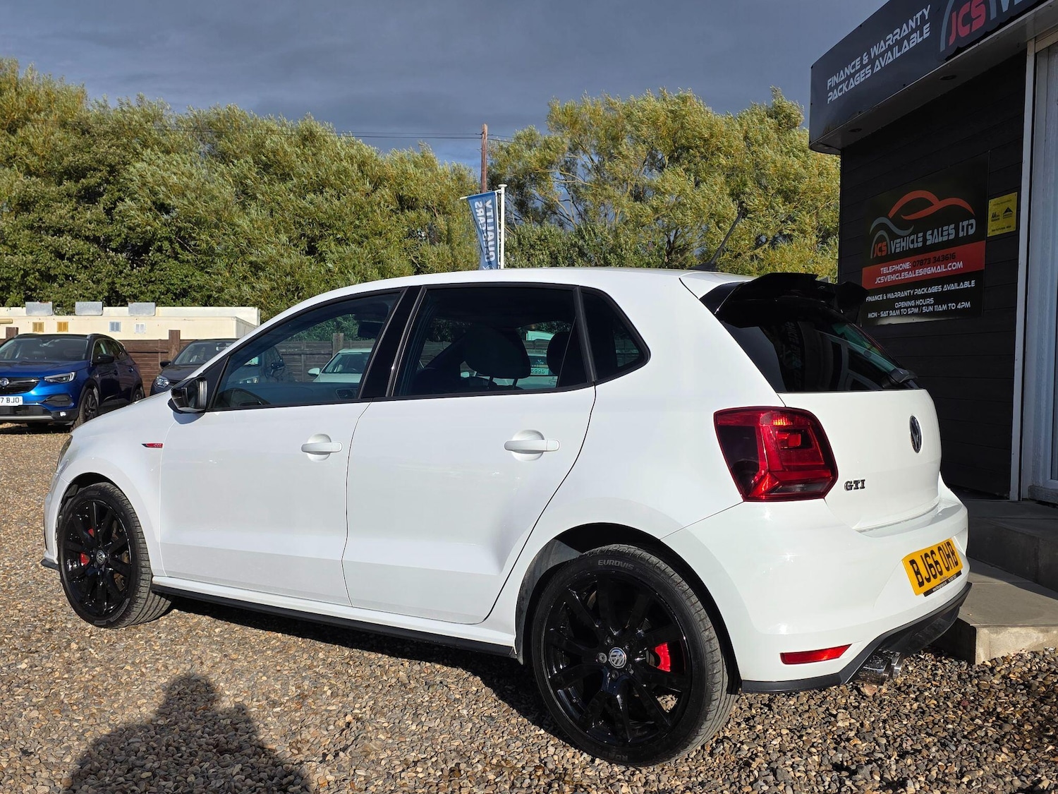 Used Volkswagen Polo 2016 for sale - 76599475: Photo 8