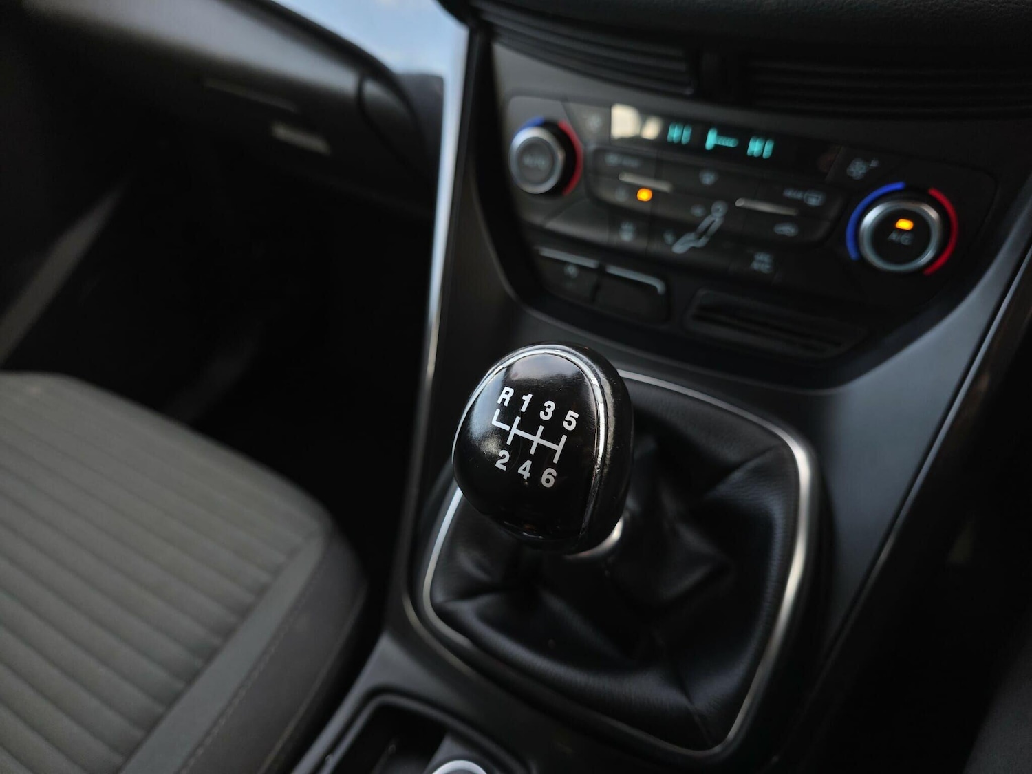 Used Ford C-Max 2017 for sale - 76633867: Photo 23