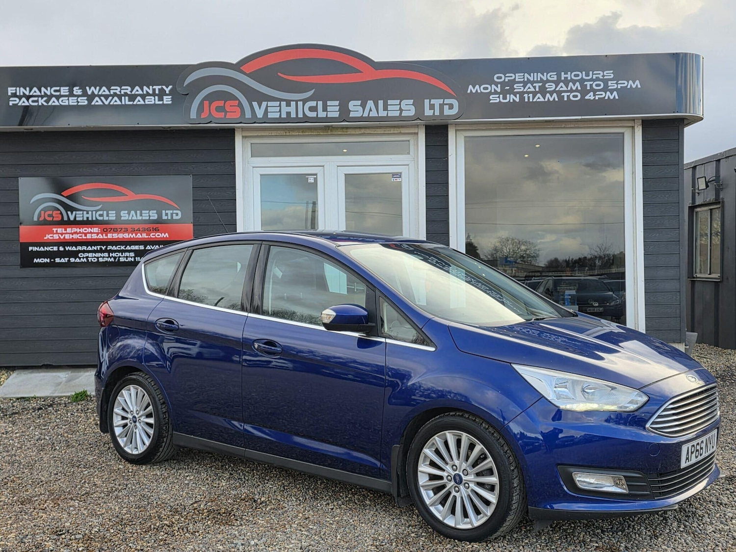 Used Ford C-Max 2017 for sale - 76633867: Photo 4