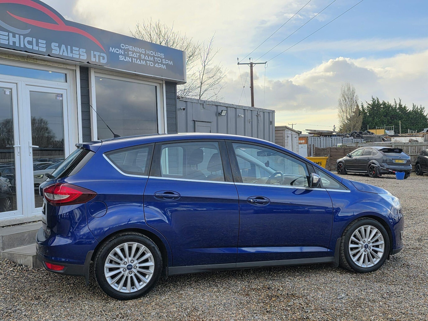 Used Ford C-Max 2017 for sale - 76633867: Photo 5