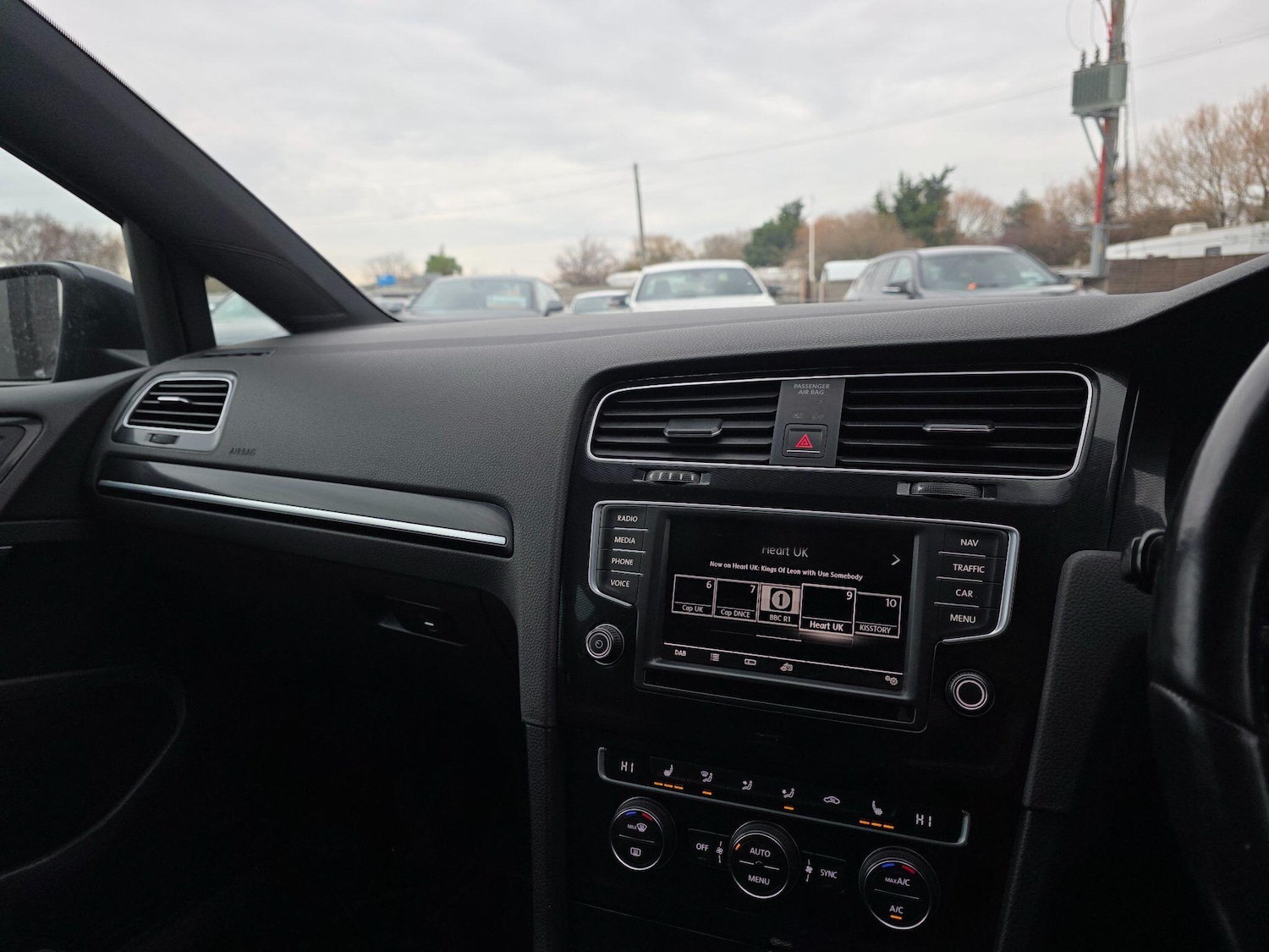 Used Volkswagen Golf 2015 for sale - 76964949: Photo 24