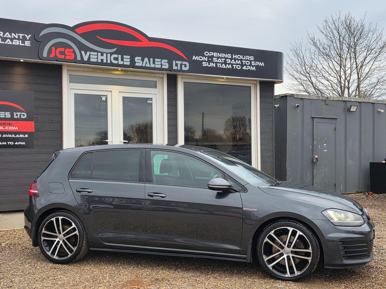 Used Volkswagen Golf 2015 for sale - 76964949: Photo 3