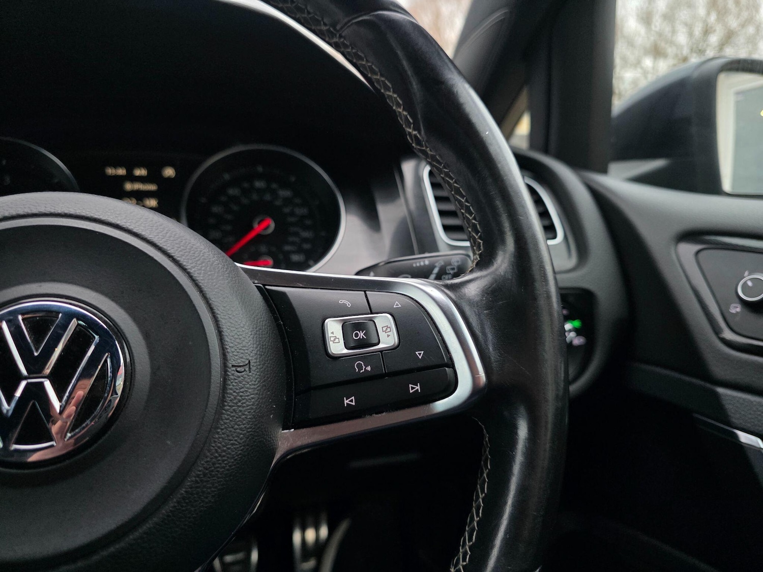 Used Volkswagen Golf 2015 for sale - 76964949: Photo 32