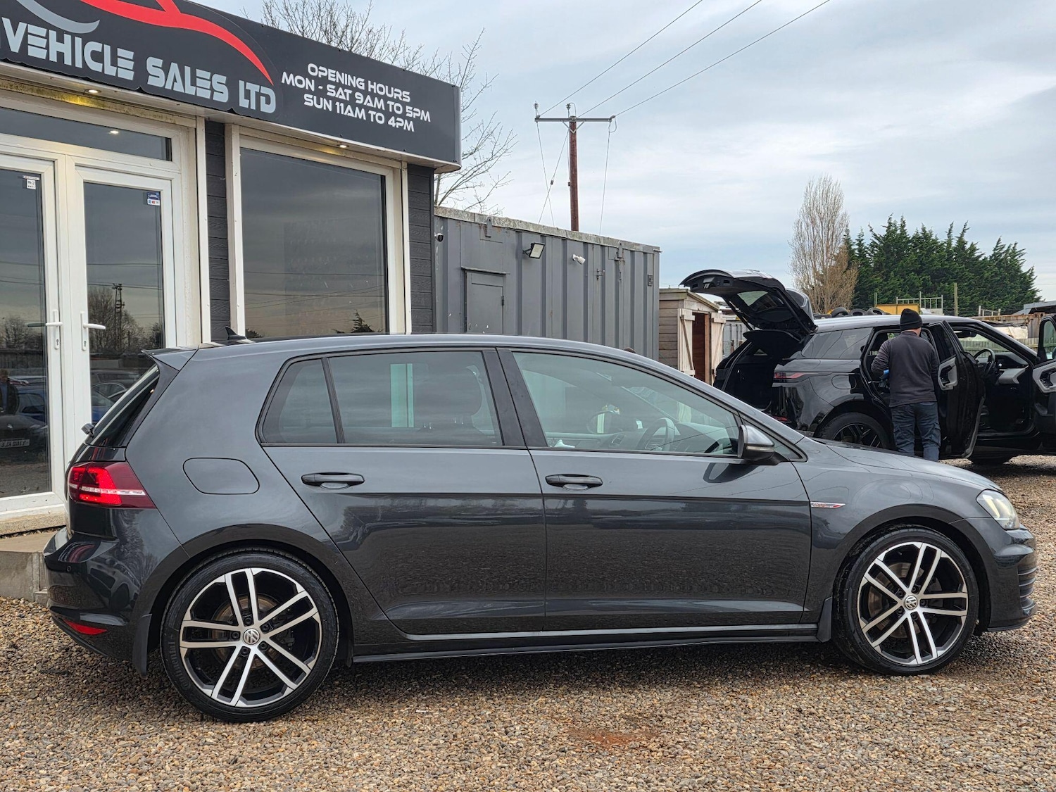 Used Volkswagen Golf 2015 for sale - 76964949: Photo 4